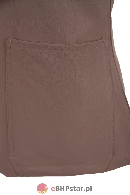 MYNTS V-Neck Pocket Genius – Scrub Top Women WMT001 Sahara Mokka14.jpg