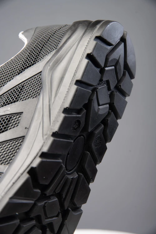 BXAB MAX-POPULAR PÓŁBUT MXP AIR CZARNY S1-8.jpg